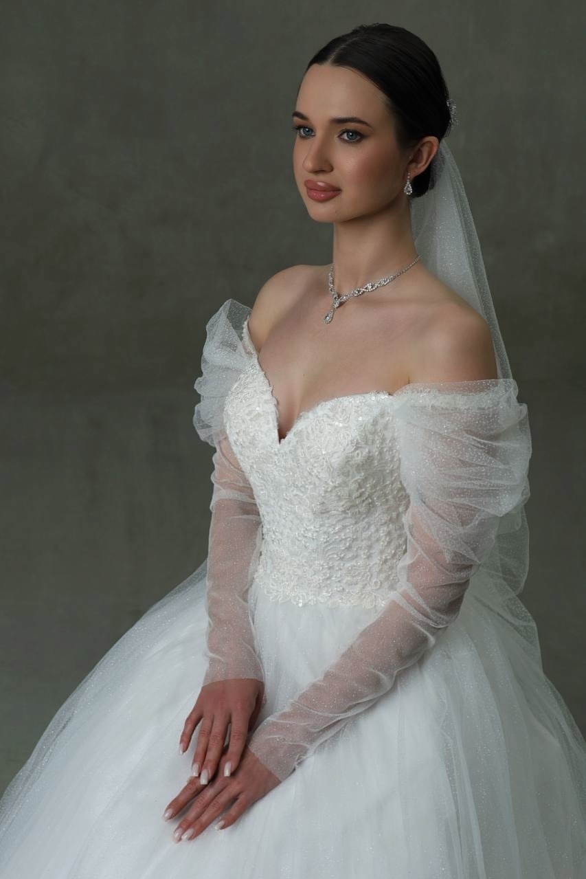 <span style="font-weight: bold;">36500 руб.</span>